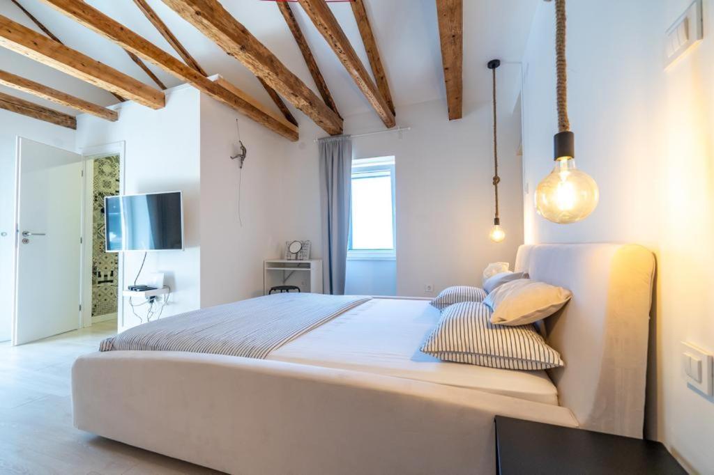 Stara Baška House Franulichヴィラ エクステリア 写真